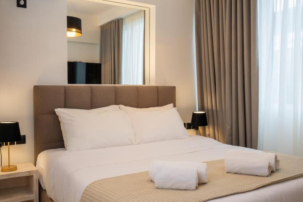 Dema Luxury Suites - Perikleous E6 Athene Buitenkant foto