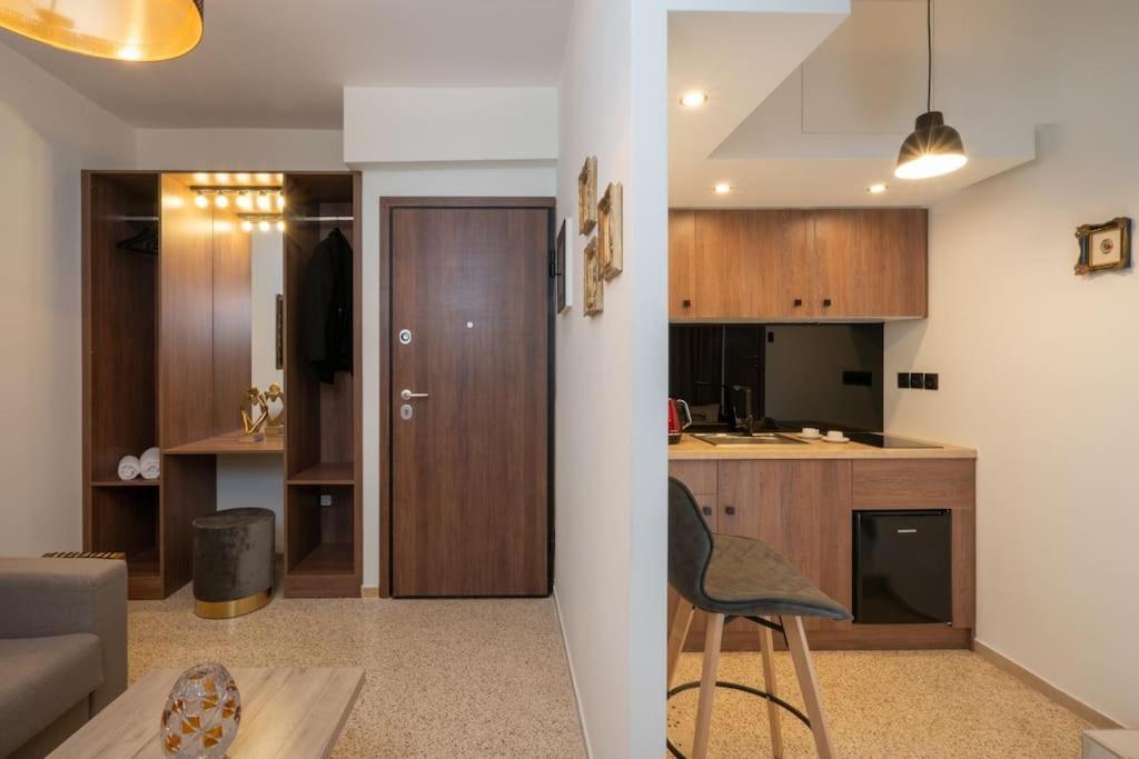 Dema Luxury Suites - Perikleous E6 Athene Buitenkant foto