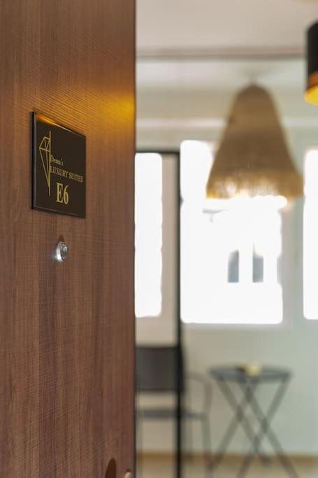 Dema Luxury Suites - Perikleous E6 Athene Buitenkant foto